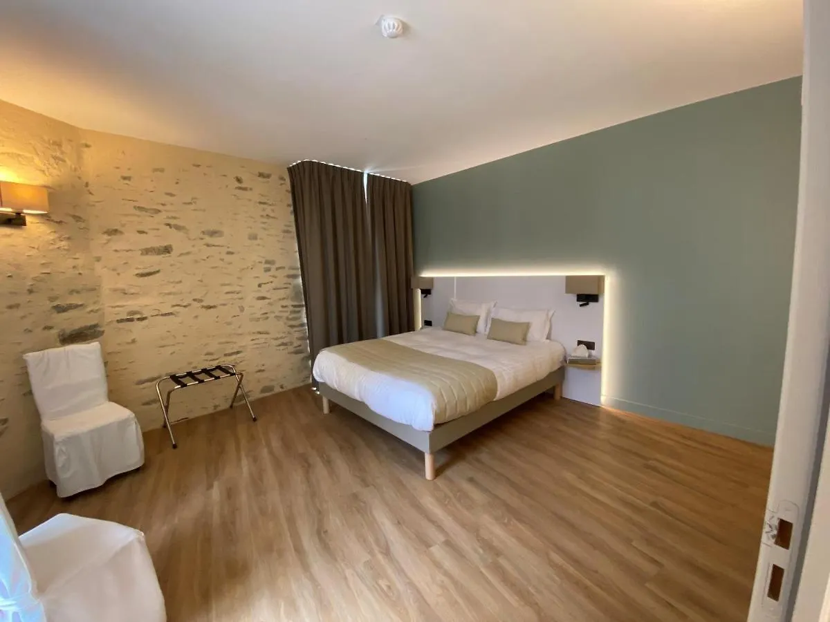 Hotel Restaurant Lesage Sarzeau 3*,