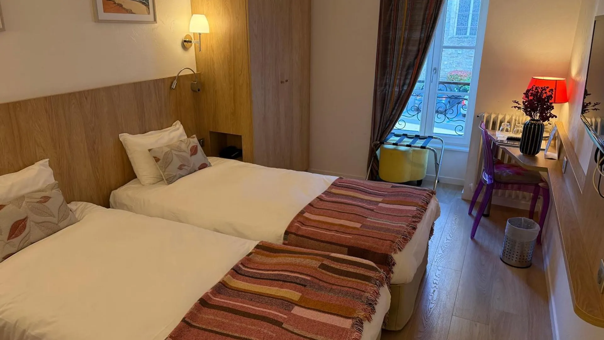 Hotel Restaurant Lesage Sarzeau 3*,  Francja